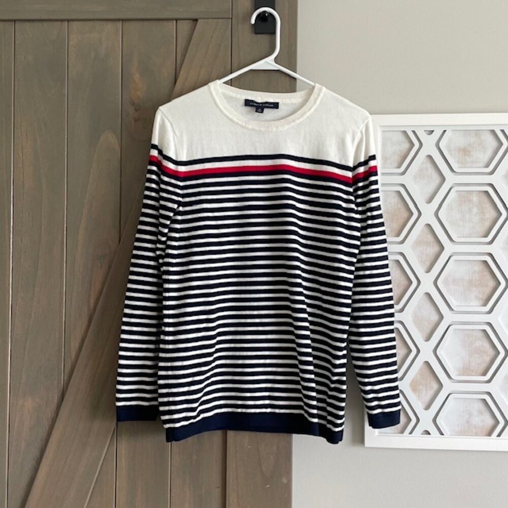 Tommy Hilfiger Women’s Sweater - Cotton - Blue, White and Red. Size M